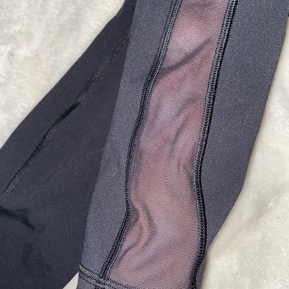 Lululemon Black Mesh leggings - Picture 3 of 4
